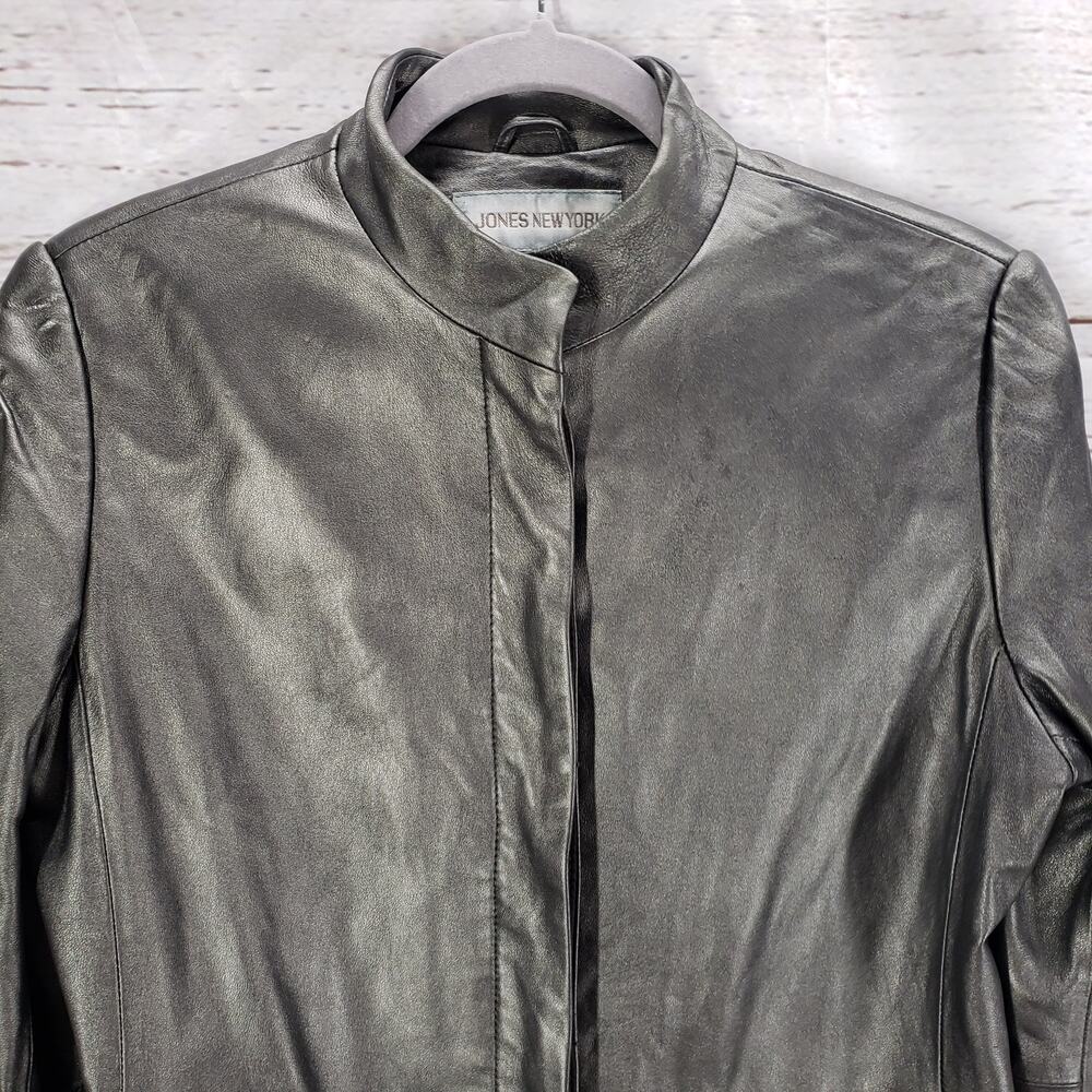 Jones New York Women's Gray Soft Leather Button Front Jacket Size 8 - Picture 3 of 15